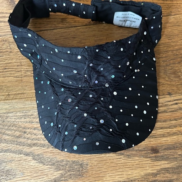 Glitter Cap Black - Picture 2 of 7